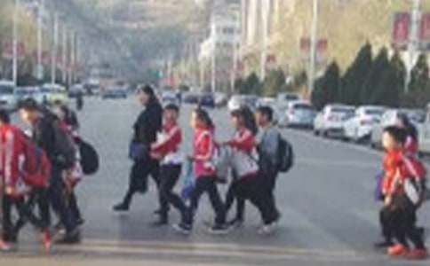 小學(xué)生一年級自我介紹