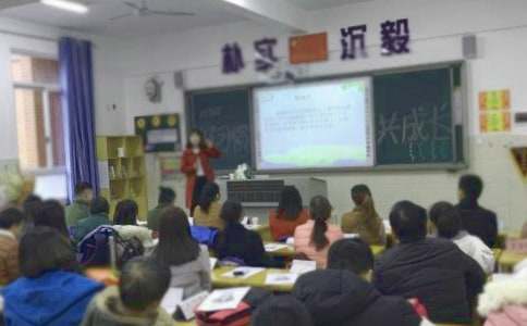 培訓(xùn)學(xué)校家長(zhǎng)會(huì)邀請(qǐng)函