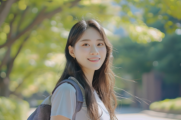 我英語比較好，在大學(xué)里我應(yīng)選有關(guān)英語的什么專業(yè)比較有前途？