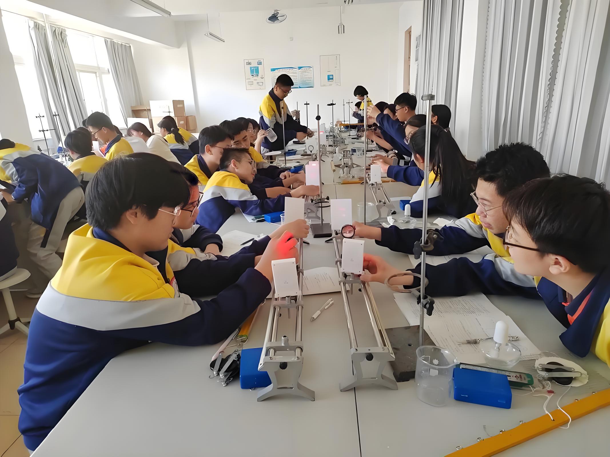教育部印發(fā)《中小學科學教育工作指南》實驗操作納入中考