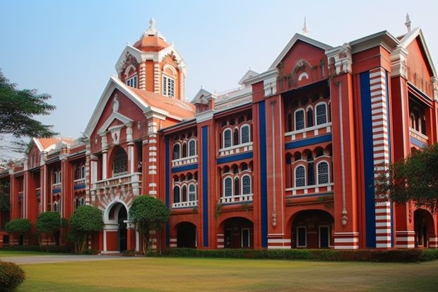 要當(dāng)主持人要上什么大學(xué)