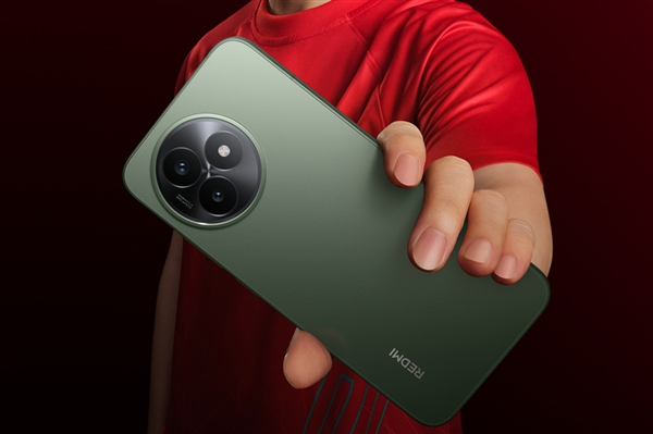 小米旗下續(xù)航強(qiáng)手機(jī)！REDMI K80至尊版配備7410mAh大電池